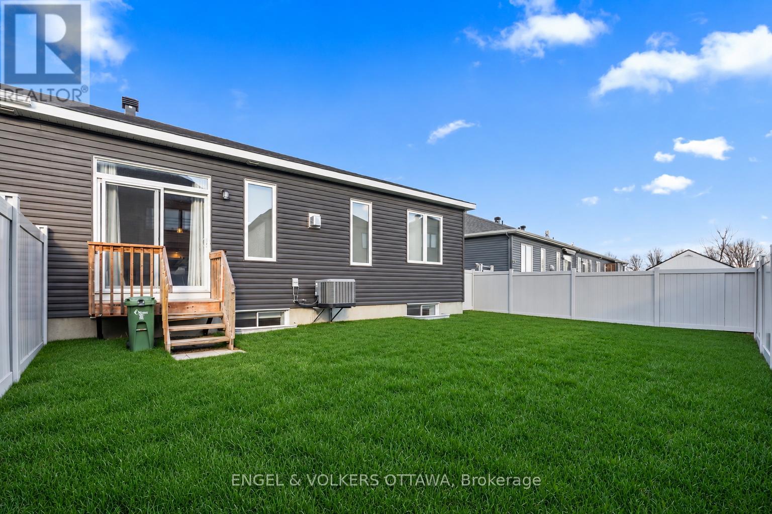 777 Coast Circle, Ottawa, Ontario  K4M 0N5 - Photo 35 - X13171046