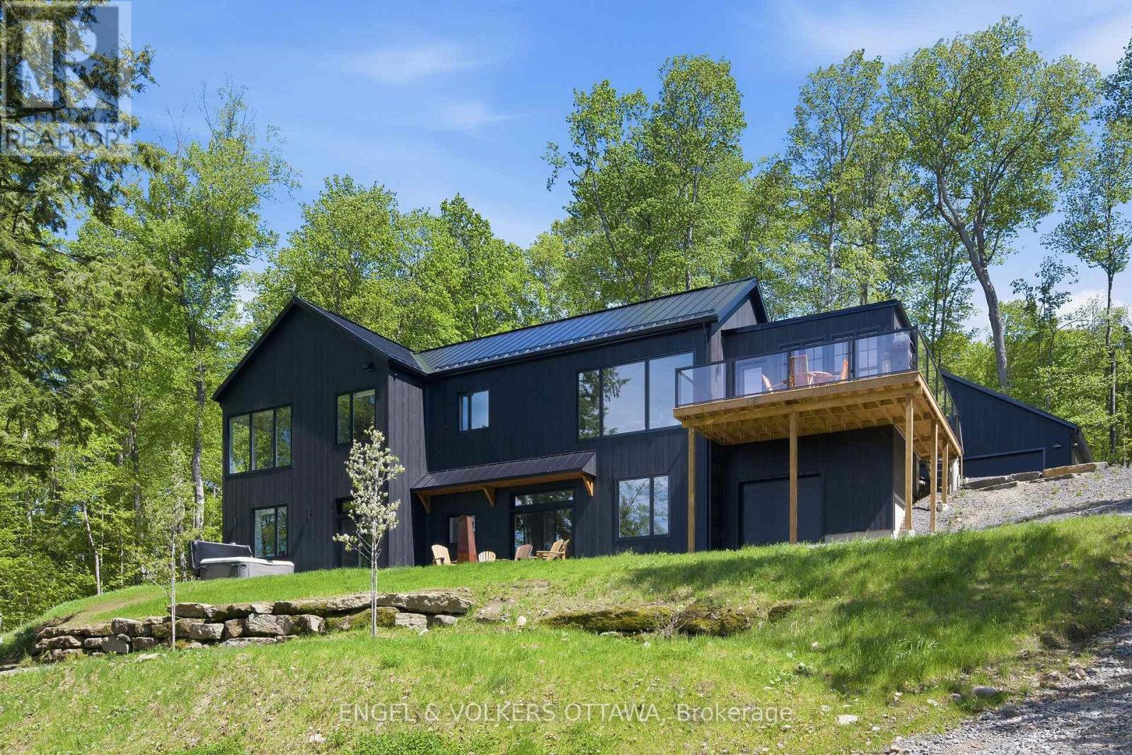 189 Shady Maple Road, Mcnab/braeside, Ontario  K0J 1G0 - Photo 47 - X13171054