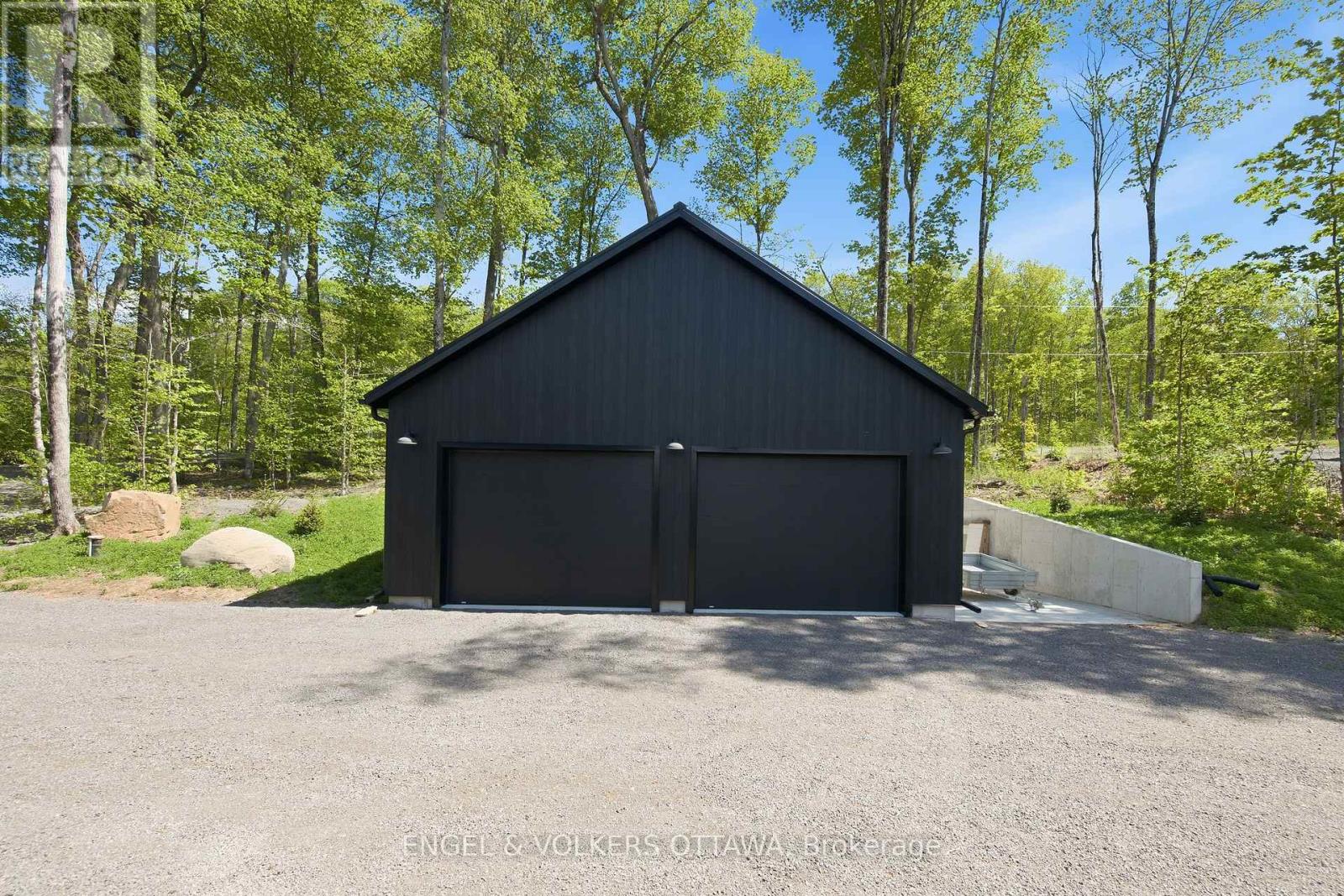 189 Shady Maple Road, Mcnab/braeside, Ontario  K0J 1G0 - Photo 48 - X13171054