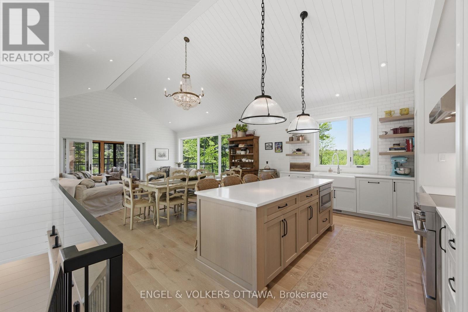 189 Shady Maple Road, Mcnab/braeside, Ontario  K0J 1G0 - Photo 8 - X13171054