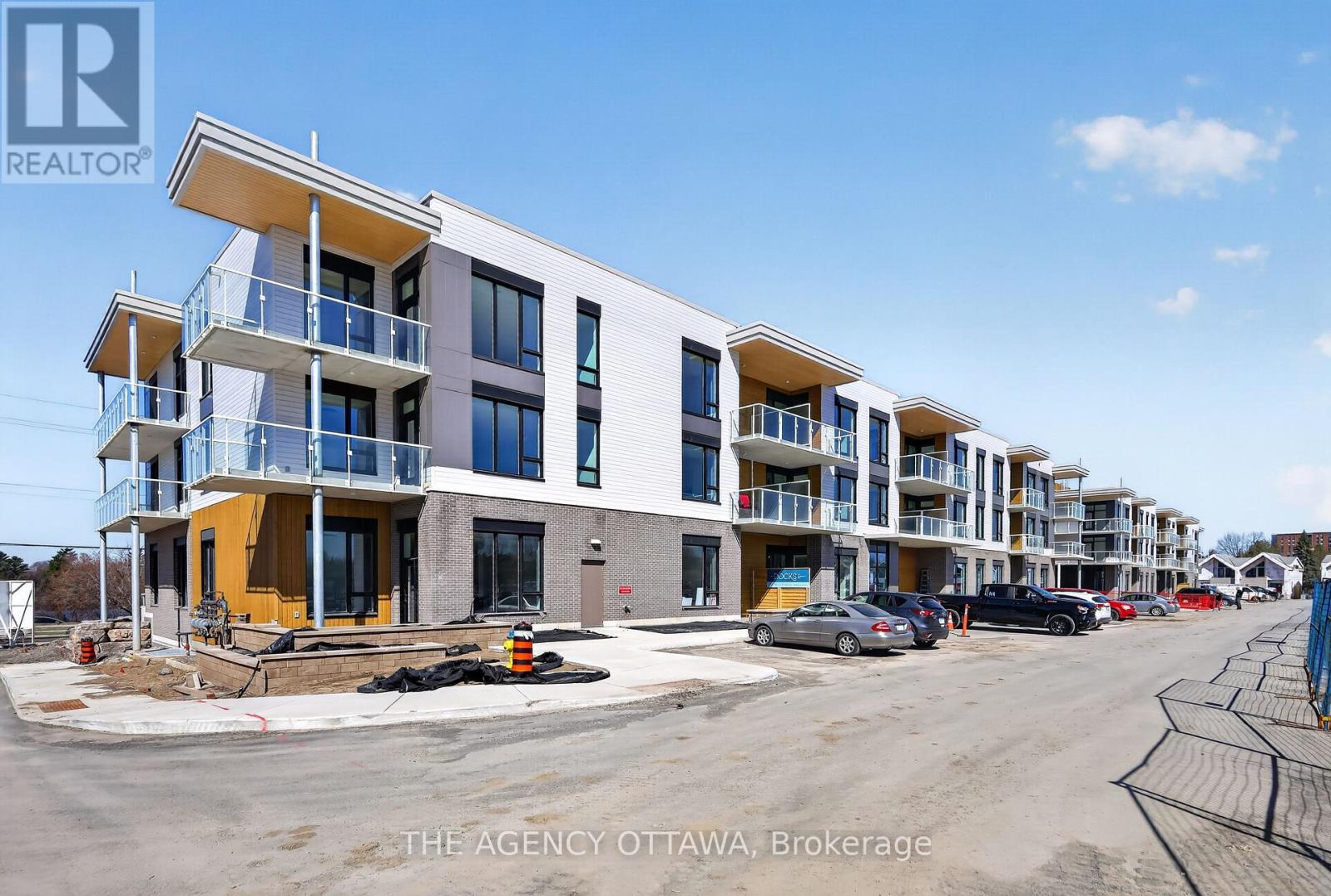 103 - 3071 Riverside Drive, Ottawa, Ontario  K1V 9R2 - Photo 2 - X13171760