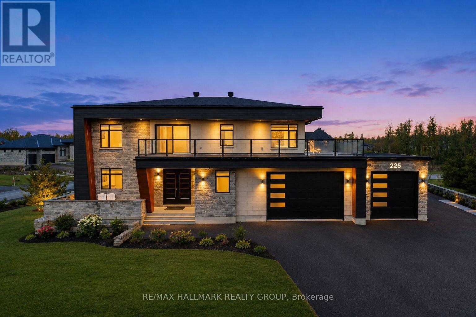 225 SUMMERVIEW TERRACE, Ottawa, Ontario