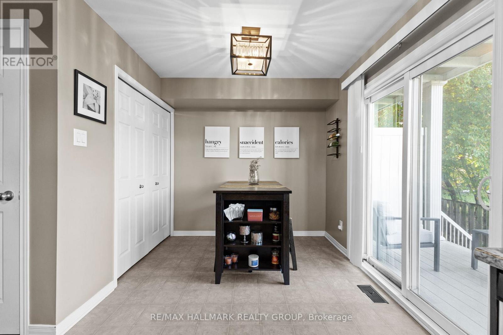 358 Galston Private, Ottawa, Ontario  K1W 0G3 - Photo 17 - X13172472