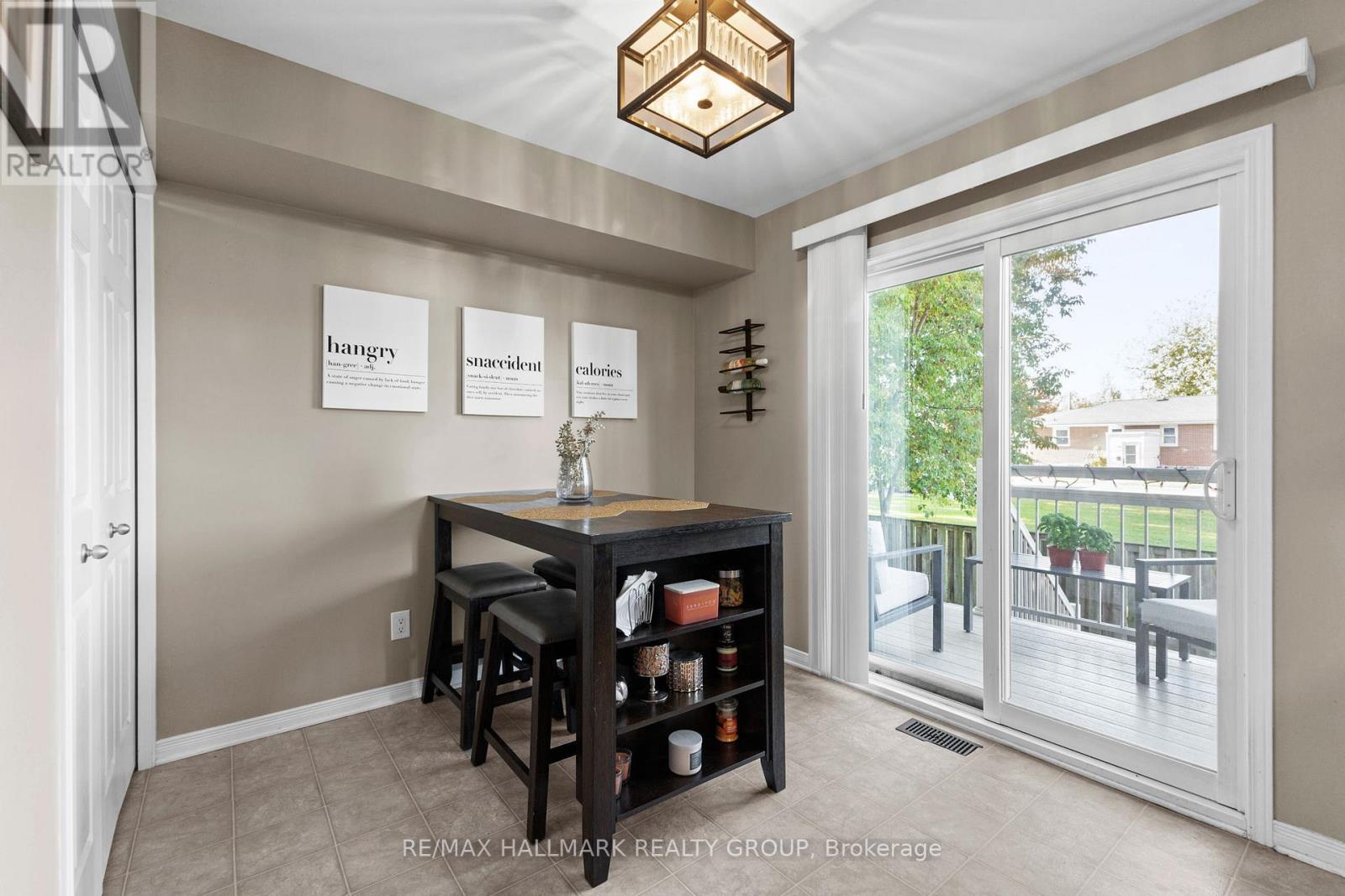 358 Galston Private, Ottawa, Ontario  K1W 0G3 - Photo 18 - X13172472