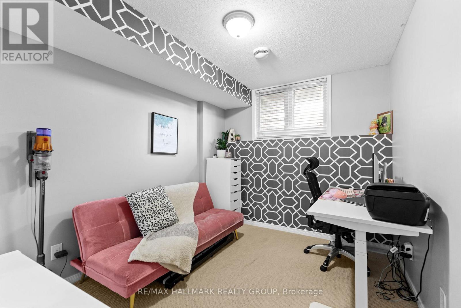 358 Galston Private, Ottawa, Ontario  K1W 0G3 - Photo 31 - X13172472