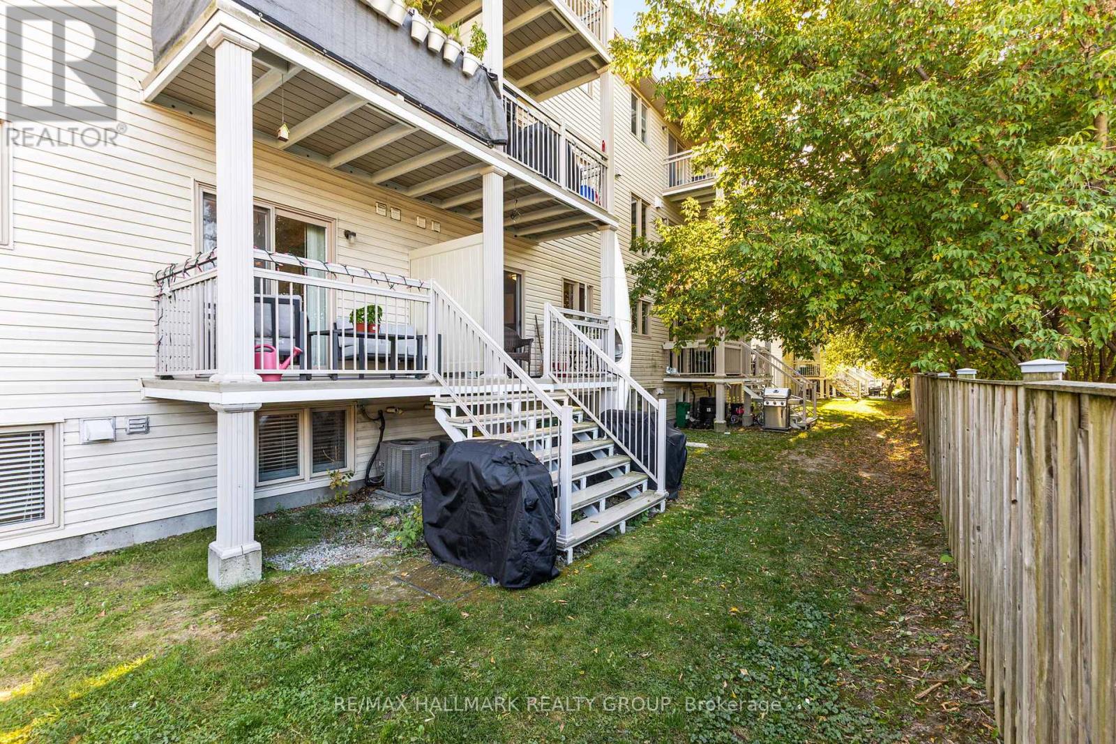 358 Galston Private, Ottawa, Ontario  K1W 0G3 - Photo 35 - X13172472
