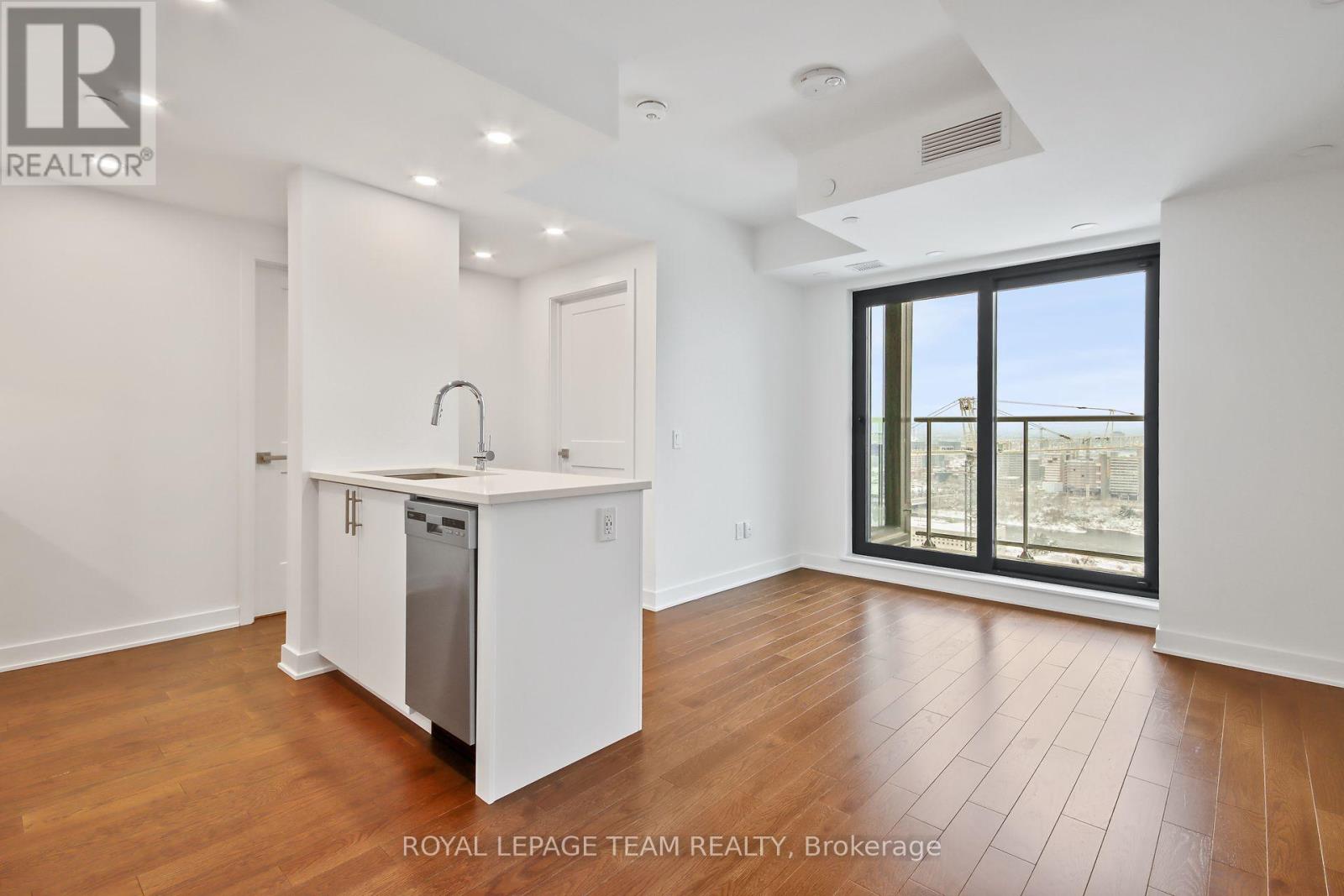 2402 - 340 Queen Street, Ottawa, Ontario  K1R 0G1 - Photo 12 - X13172706