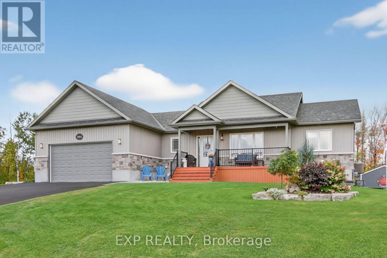 305 MOORE CRESCENT, North Grenville, Ontario