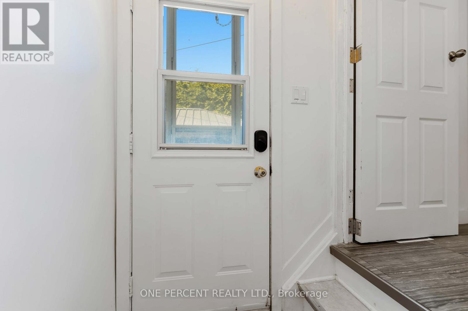 Unit A And Unit B - 933 Kincaid Court, Ottawa, Ontario  K1V 6N7 - Photo 20 - X13173270