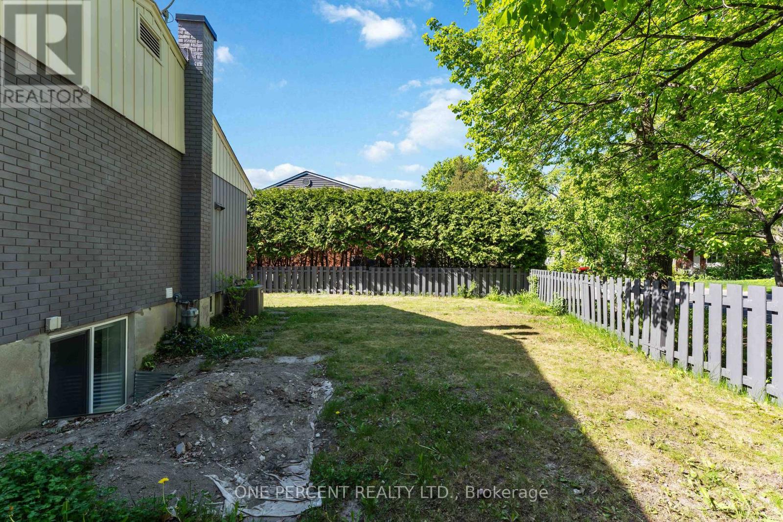 Unit A And Unit B - 933 Kincaid Court, Ottawa, Ontario  K1V 6N7 - Photo 39 - X13173270