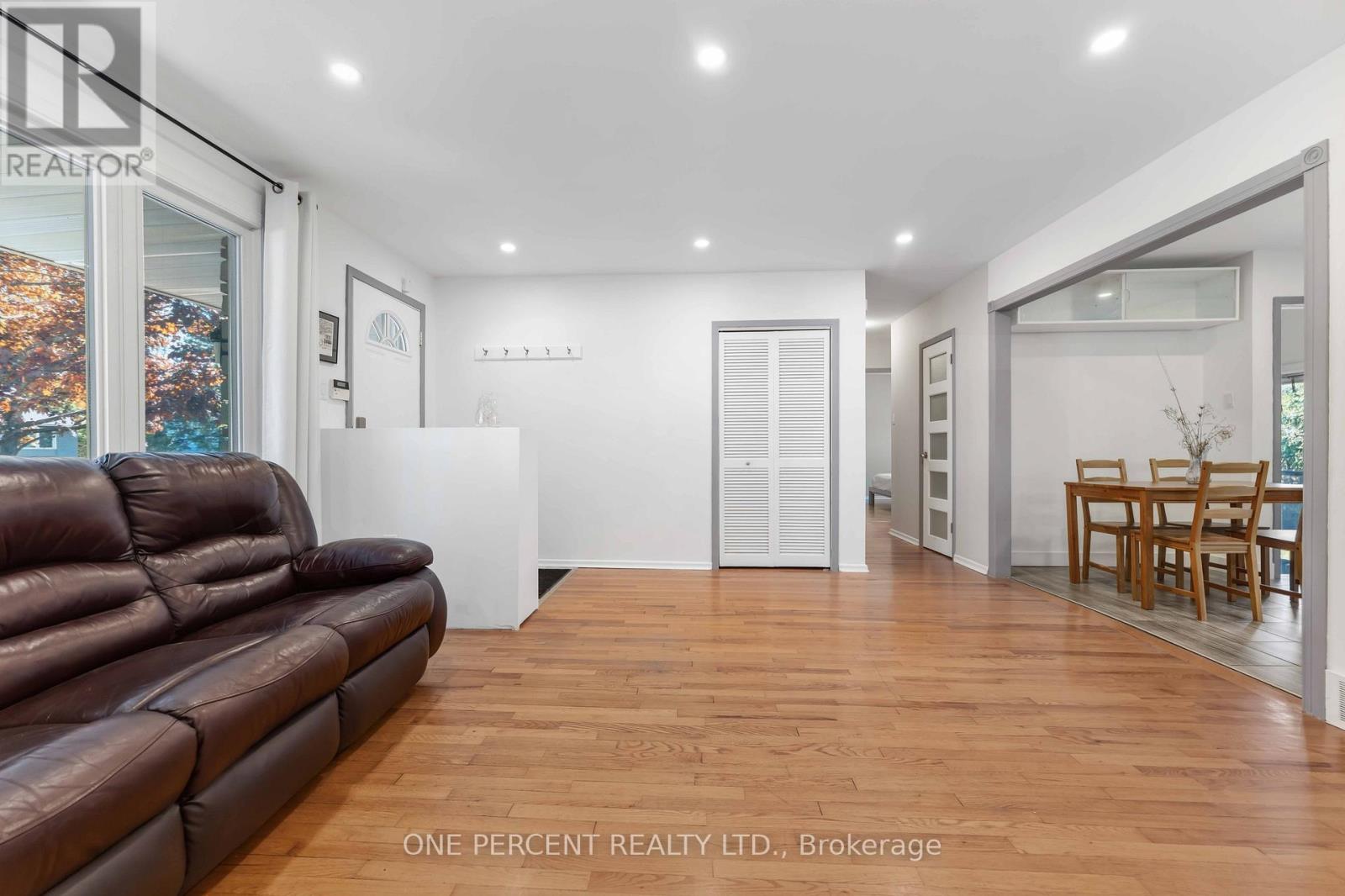 Unit A And Unit B - 933 Kincaid Court, Ottawa, Ontario  K1V 6N7 - Photo 6 - X13173270