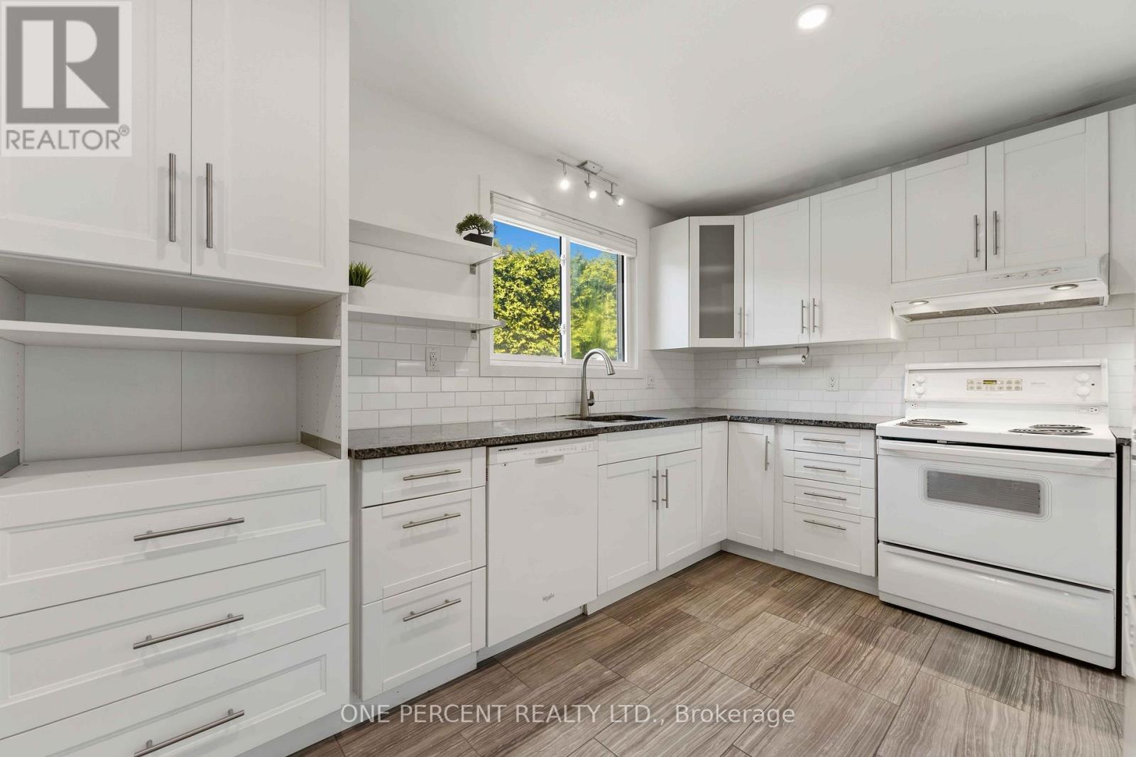 Unit A And Unit B - 933 Kincaid Court, Ottawa, Ontario  K1V 6N7 - Photo 8 - X13173270