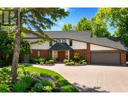 10 COXFORD STREET, Ottawa, Ontario