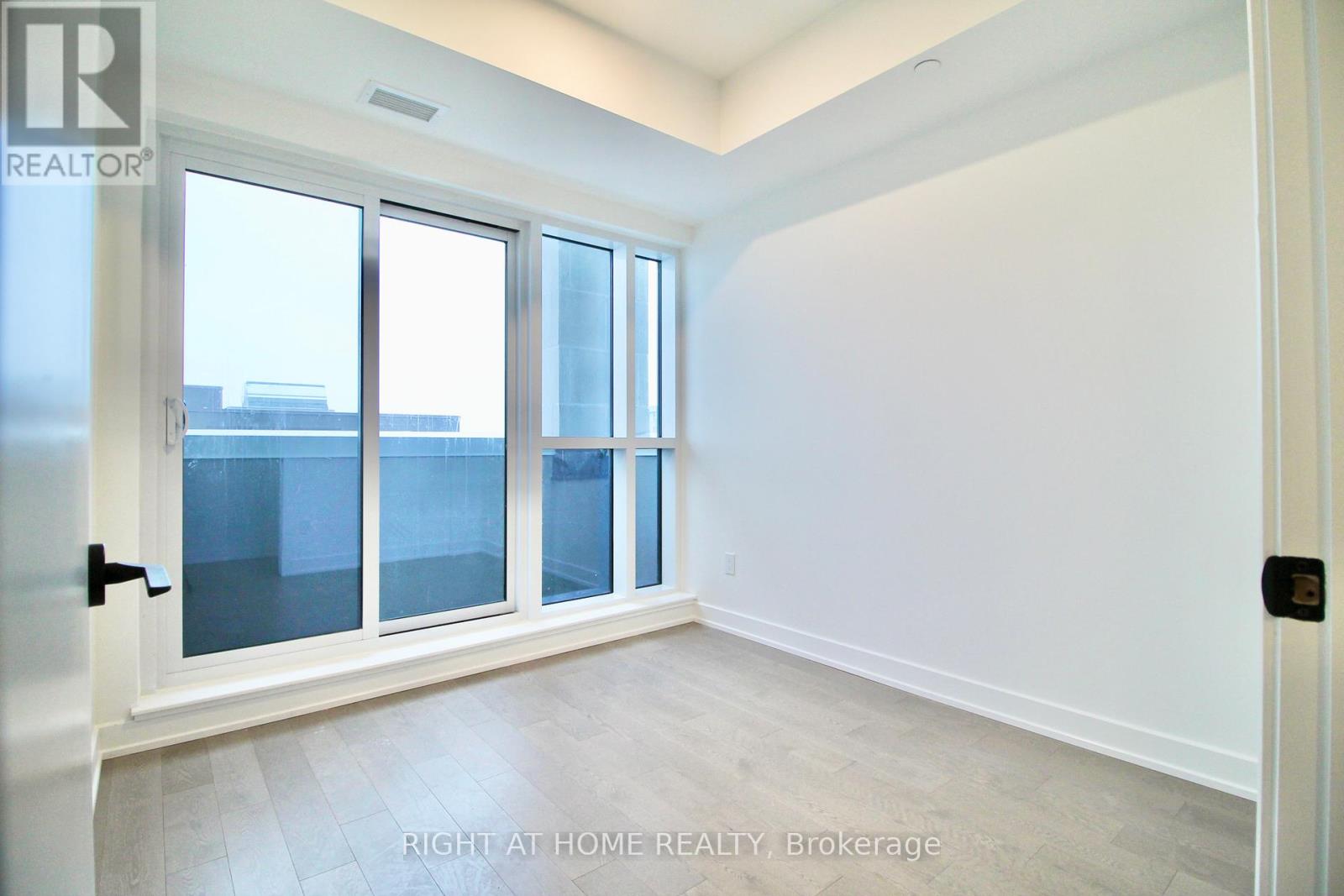 1004 - 560 Rideau Street, Ottawa, Ontario  K1N 5Z8 - Photo 4 - X13173390