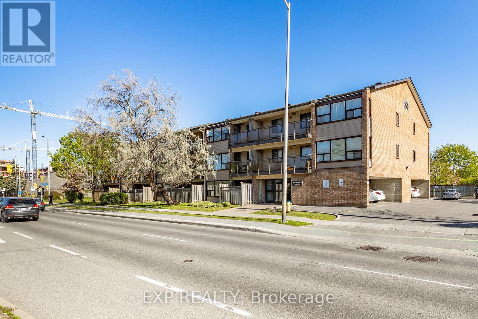 305 - 1490 Heron Road, Ottawa, Ontario  K1V 6A5 - Photo 3 - X13173844