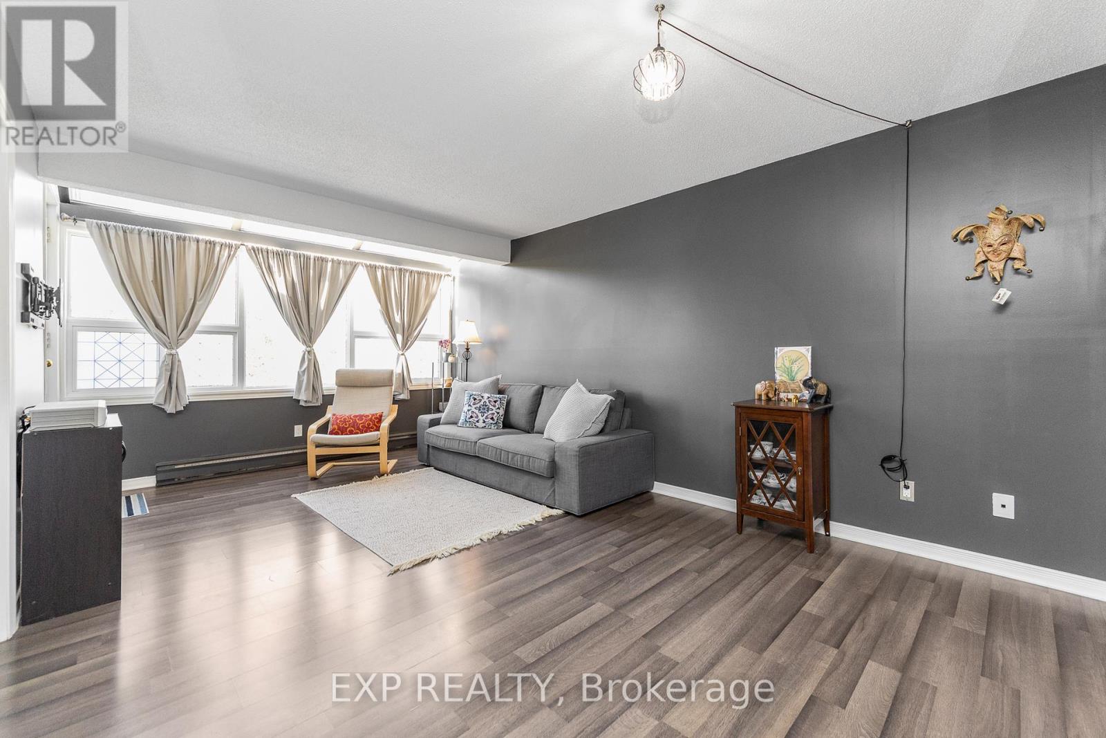 305 - 1490 Heron Road, Ottawa, Ontario  K1V 6A5 - Photo 9 - X13173844