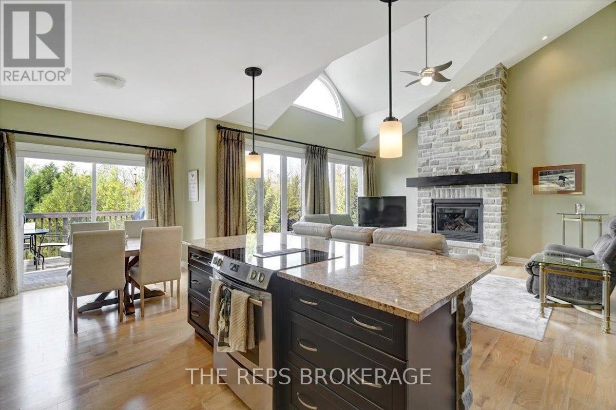206 Country Lane Drive S, Beckwith, Ontario  K7C 3P2 - Photo 13 - X13174096