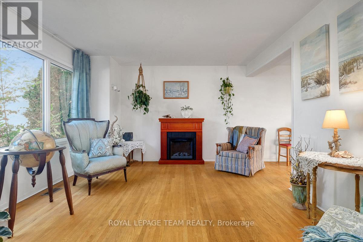 1154 Brookfield Road E, Ottawa, Ontario  K1V 6H7 - Photo 8 - X13174764