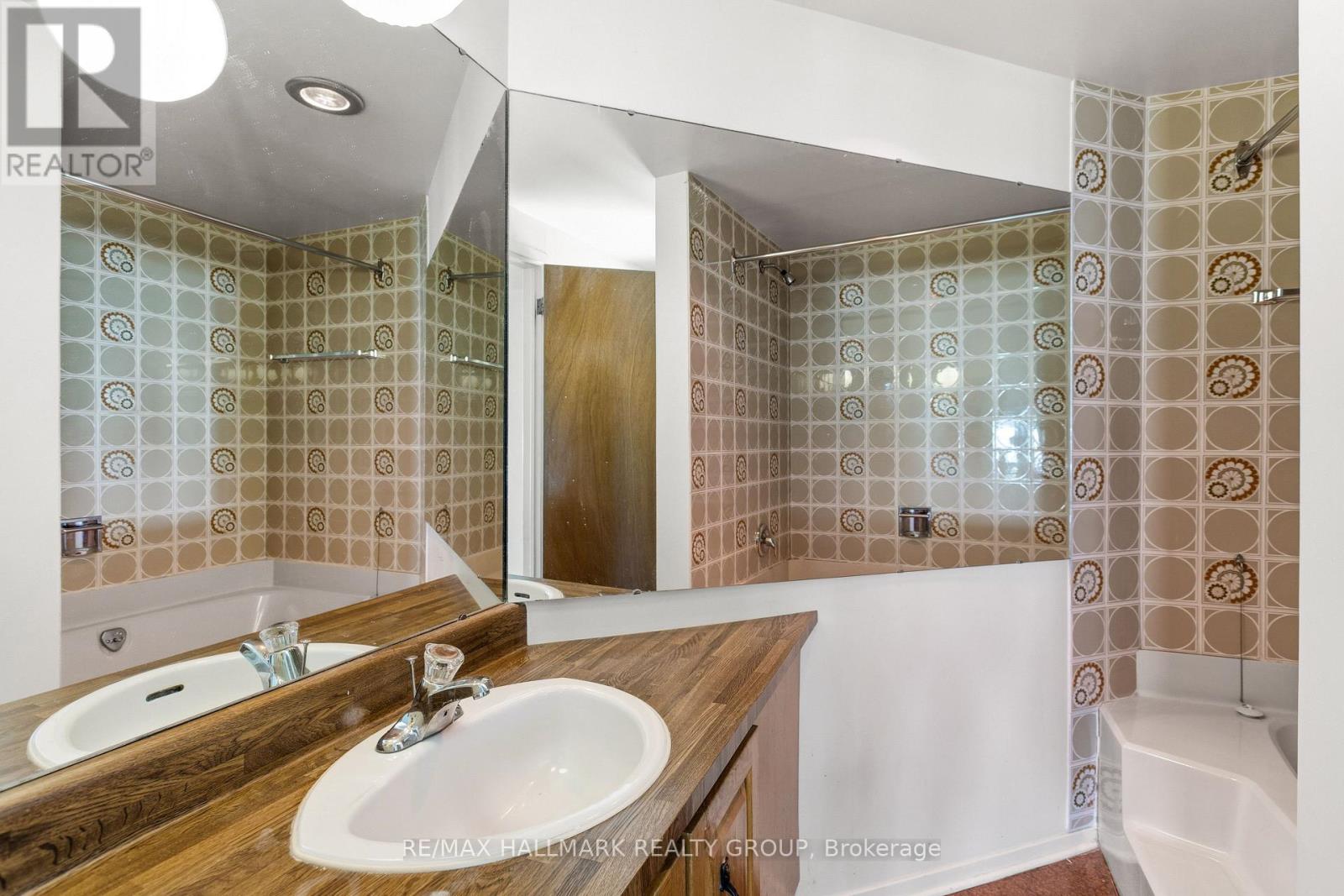 500 Foxview Place, Ottawa, Ontario  K1K 4C4 - Photo 23 - X13174968