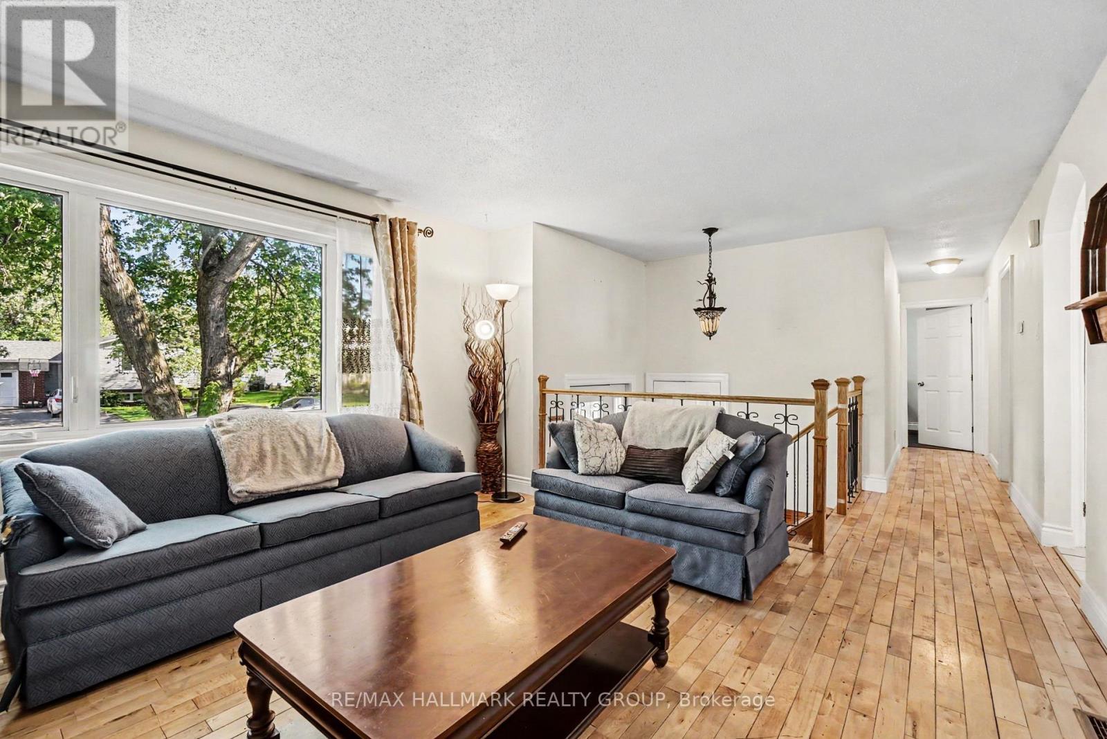 52 Castlebeau Street, Russell, Ontario  K0A 1W0 - Photo 4 - X13175496