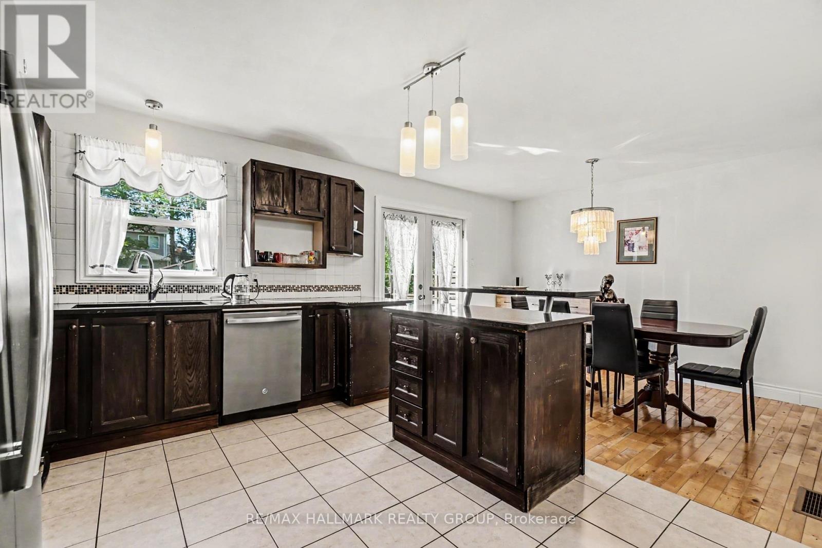 52 Castlebeau Street, Russell, Ontario  K0A 1W0 - Photo 7 - X13175496