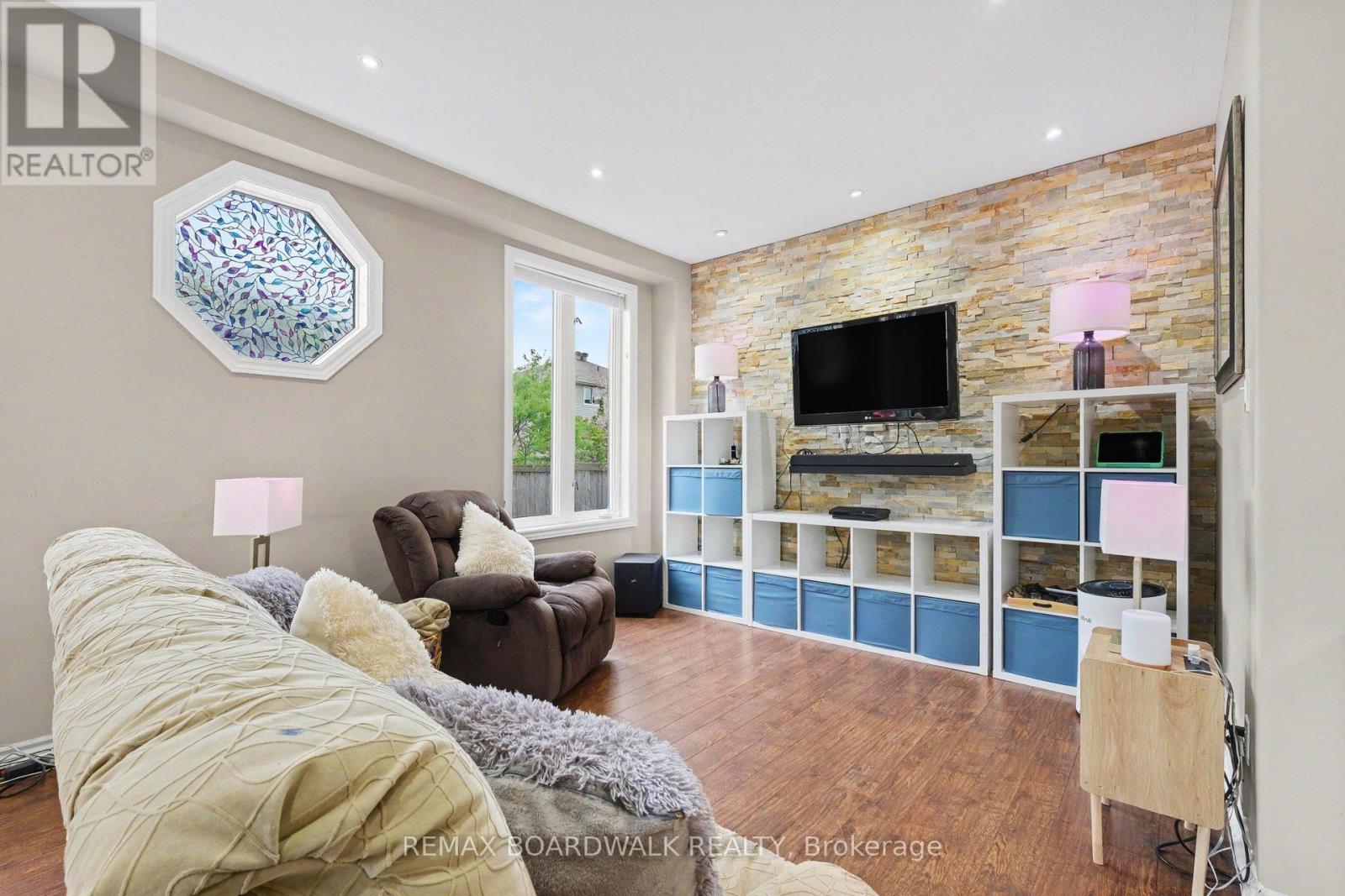 4091 Canyon Walk Drive, Ottawa, Ontario  K1V 1V8 - Photo 10 - X13176246