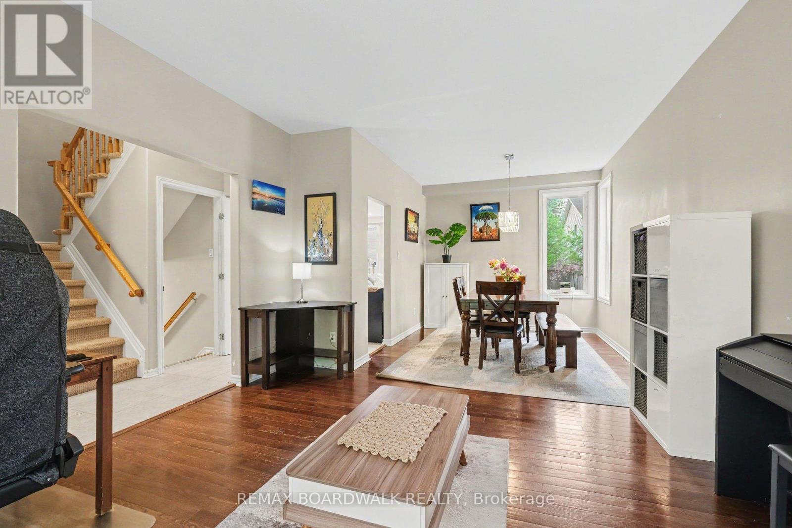 4091 Canyon Walk Drive, Ottawa, Ontario  K1V 1V8 - Photo 7 - X13176246
