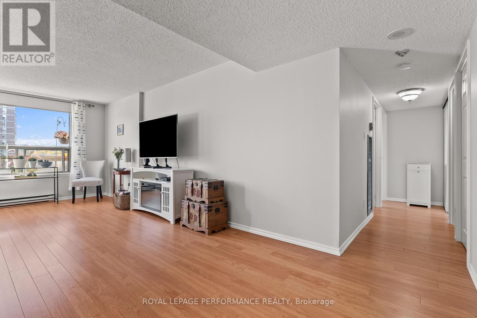 Unit #407 - 200 Lafontaine Avenue, Ottawa, Ontario  K1L 8K8 - Photo 10 - X13176570