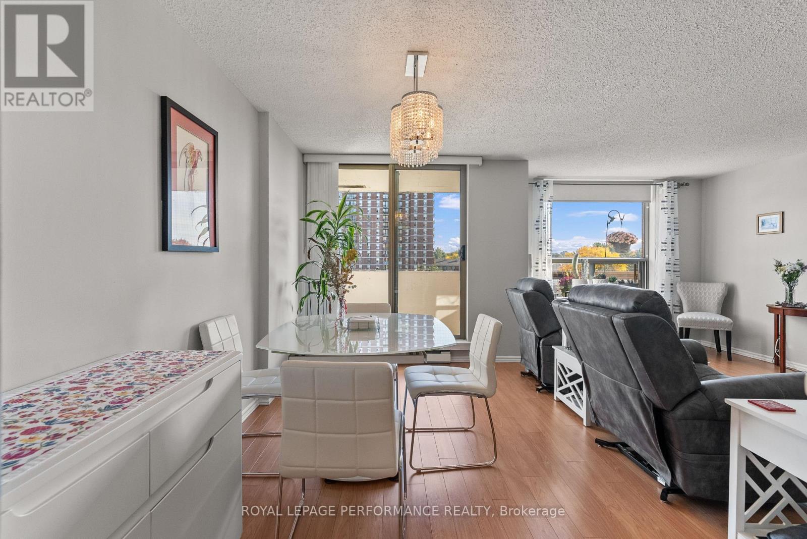 Unit #407 - 200 Lafontaine Avenue, Ottawa, Ontario  K1L 8K8 - Photo 8 - X13176570