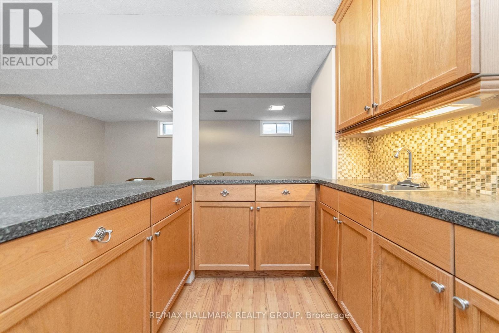 8 Trotting Way, Ottawa, Ontario  K2M 1B2 - Photo 38 - X13177058