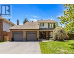 8 TROTTING WAY, Ottawa, Ontario