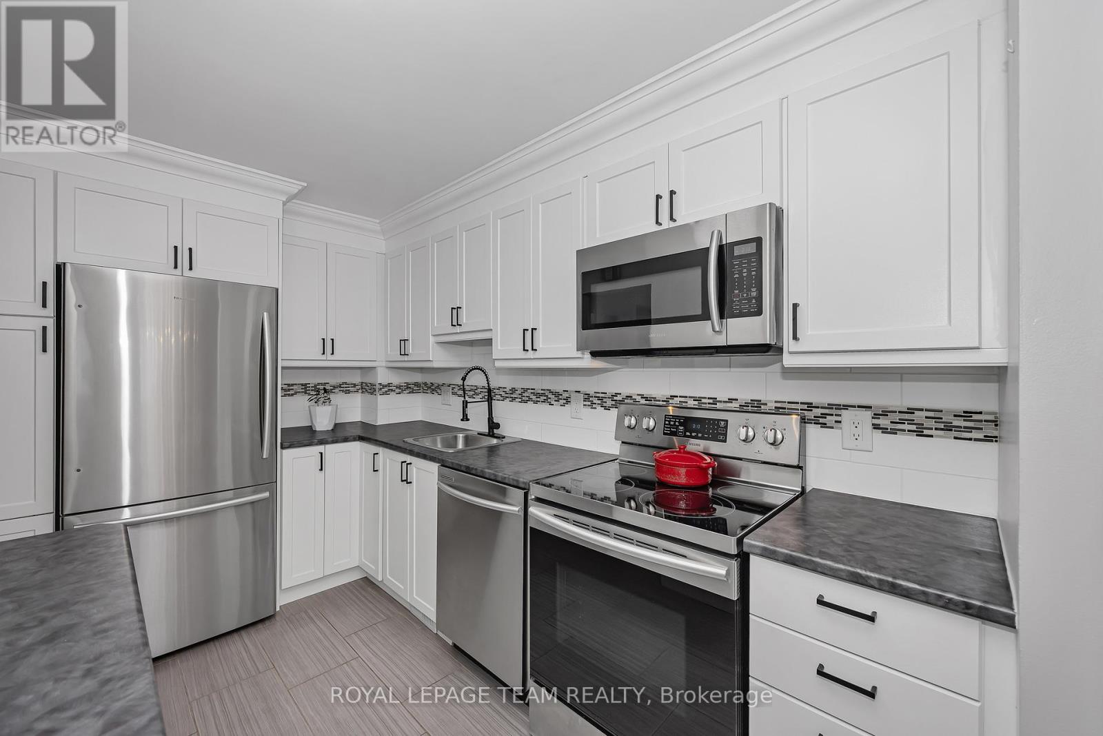 C - 18 Benlea Drive, Ottawa, Ontario  K2G 4A8 - Photo 14 - X13177390