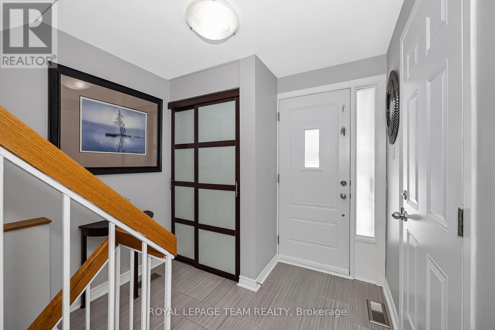 C - 18 Benlea Drive, Ottawa, Ontario  K2G 4A8 - Photo 5 - X13177390