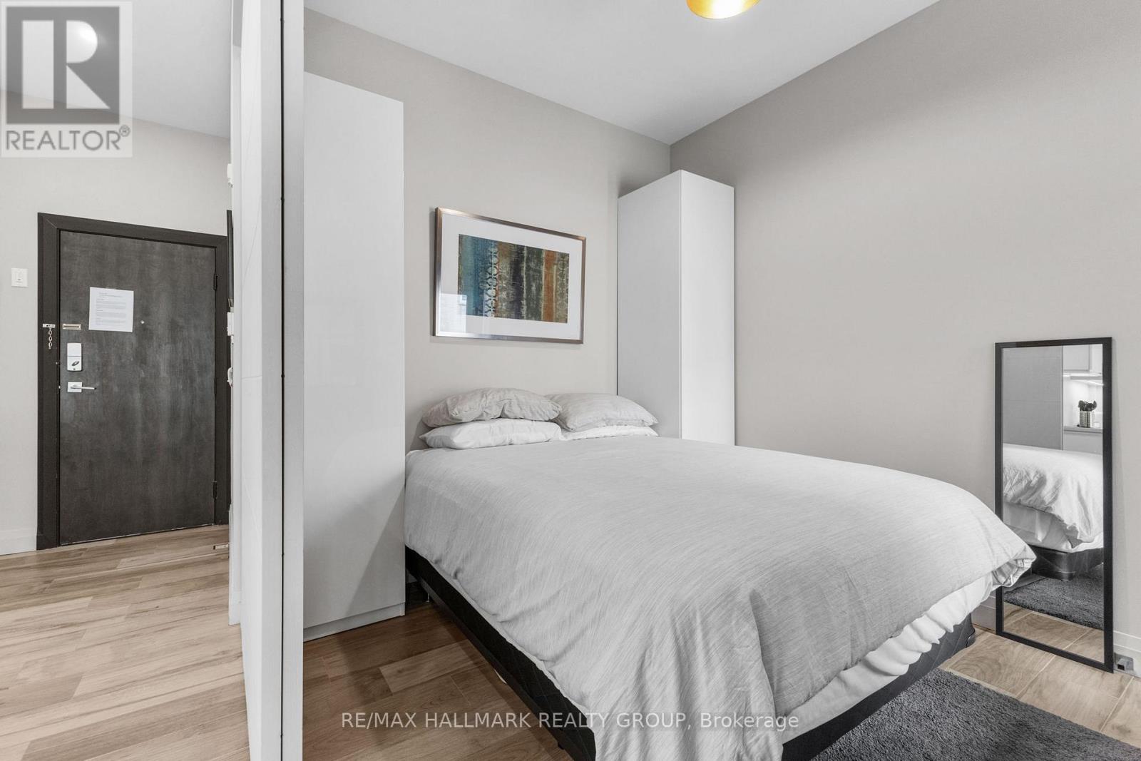 2 - 201 Maclaren Street, Ottawa, Ontario  K2P 0L4 - Photo 12 - X13177968