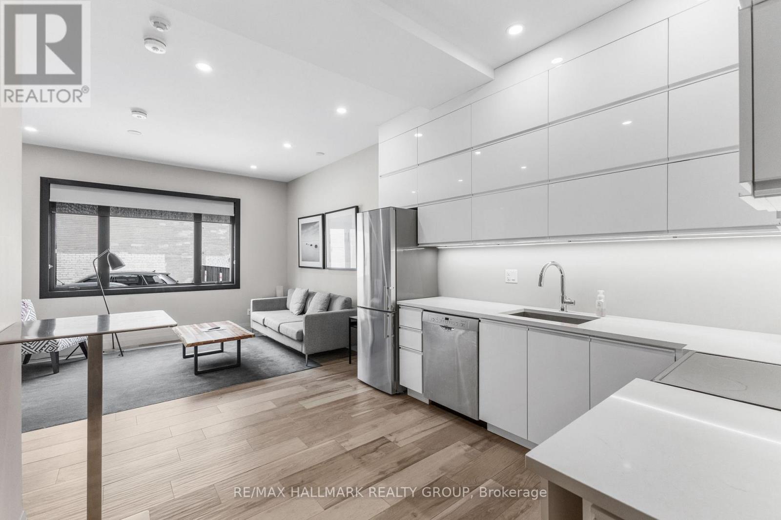 2 - 201 Maclaren Street, Ottawa, Ontario  K2P 0L4 - Photo 6 - X13177968