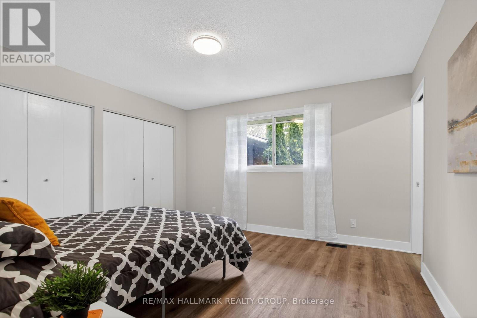 2 Birdstone Avenue, Ottawa, Ontario  K2S 0S2 - Photo 15 - X13178088