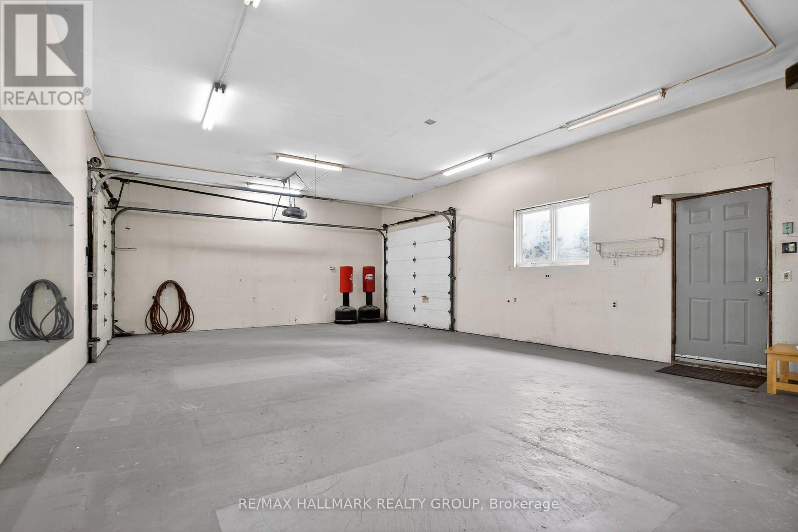 2 Birdstone Avenue, Ottawa, Ontario  K2S 0S2 - Photo 46 - X13178088
