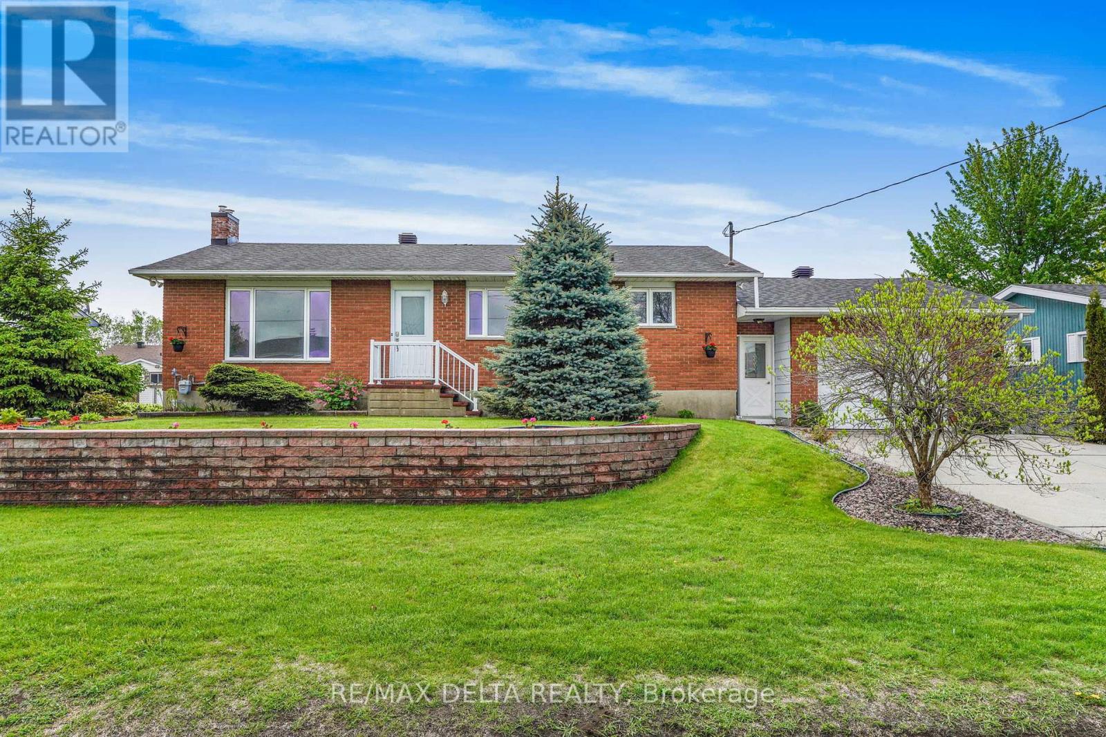 2022 PATRICIA STREET, Clarence-Rockland, Ontario