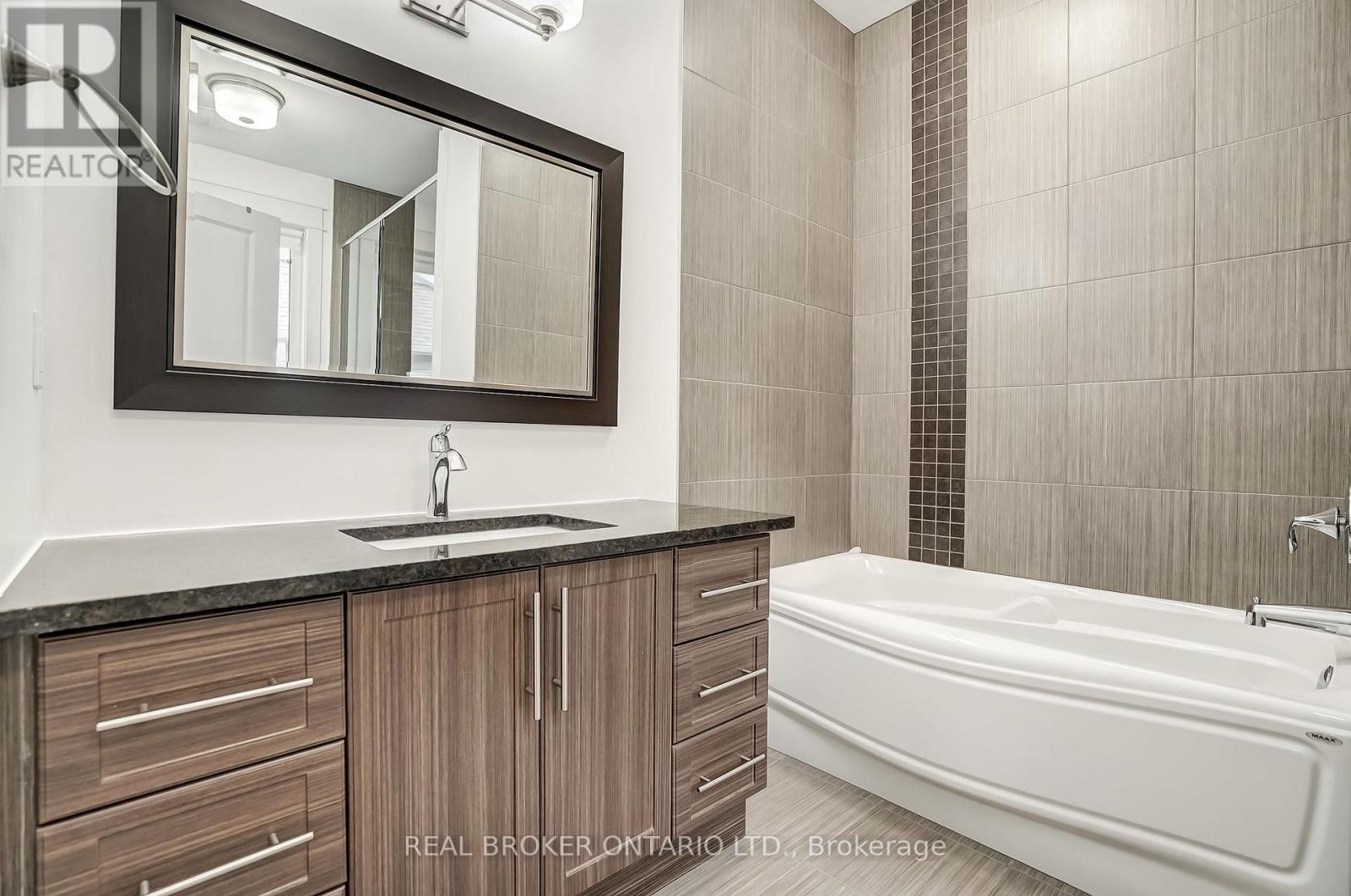 6237 Perth Street, Ottawa, Ontario  K0A 1Z0 - Photo 11 - X13182670