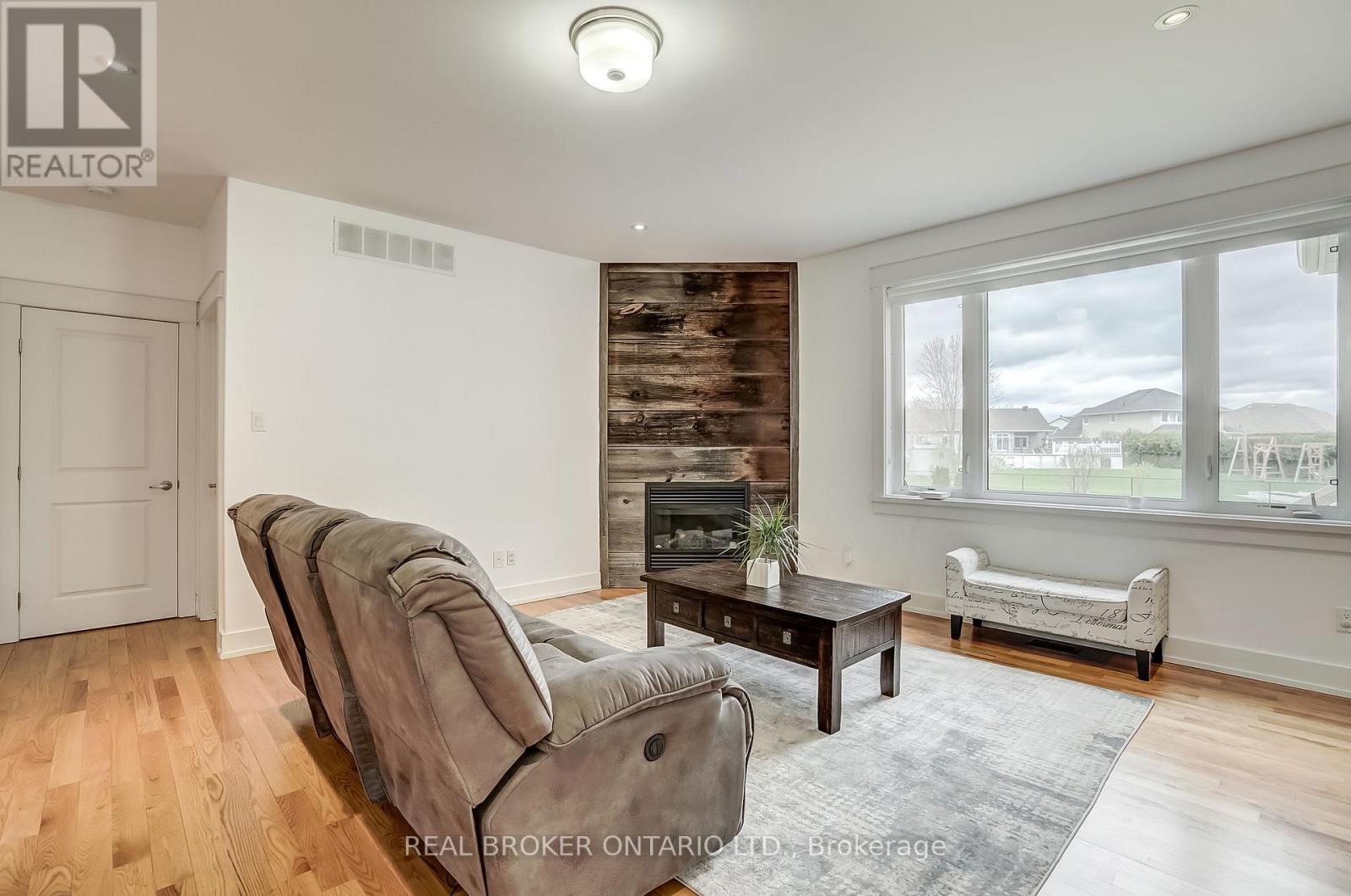 6237 Perth Street, Ottawa, Ontario  K0A 1Z0 - Photo 15 - X13182670