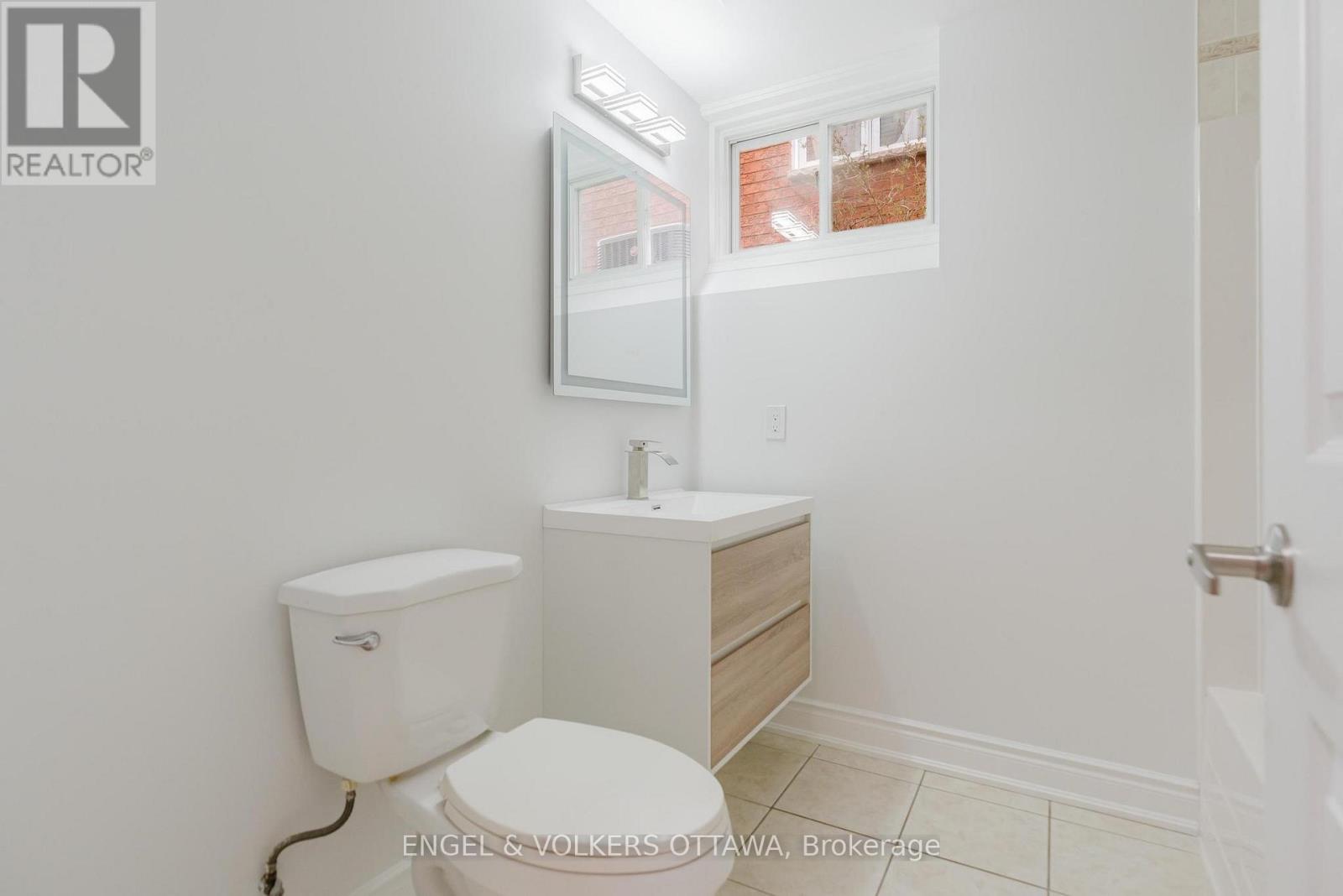 B - 1649 Rosebella Avenue, Ottawa, Ontario  K1T 1E9 - Photo 20 - X13183224