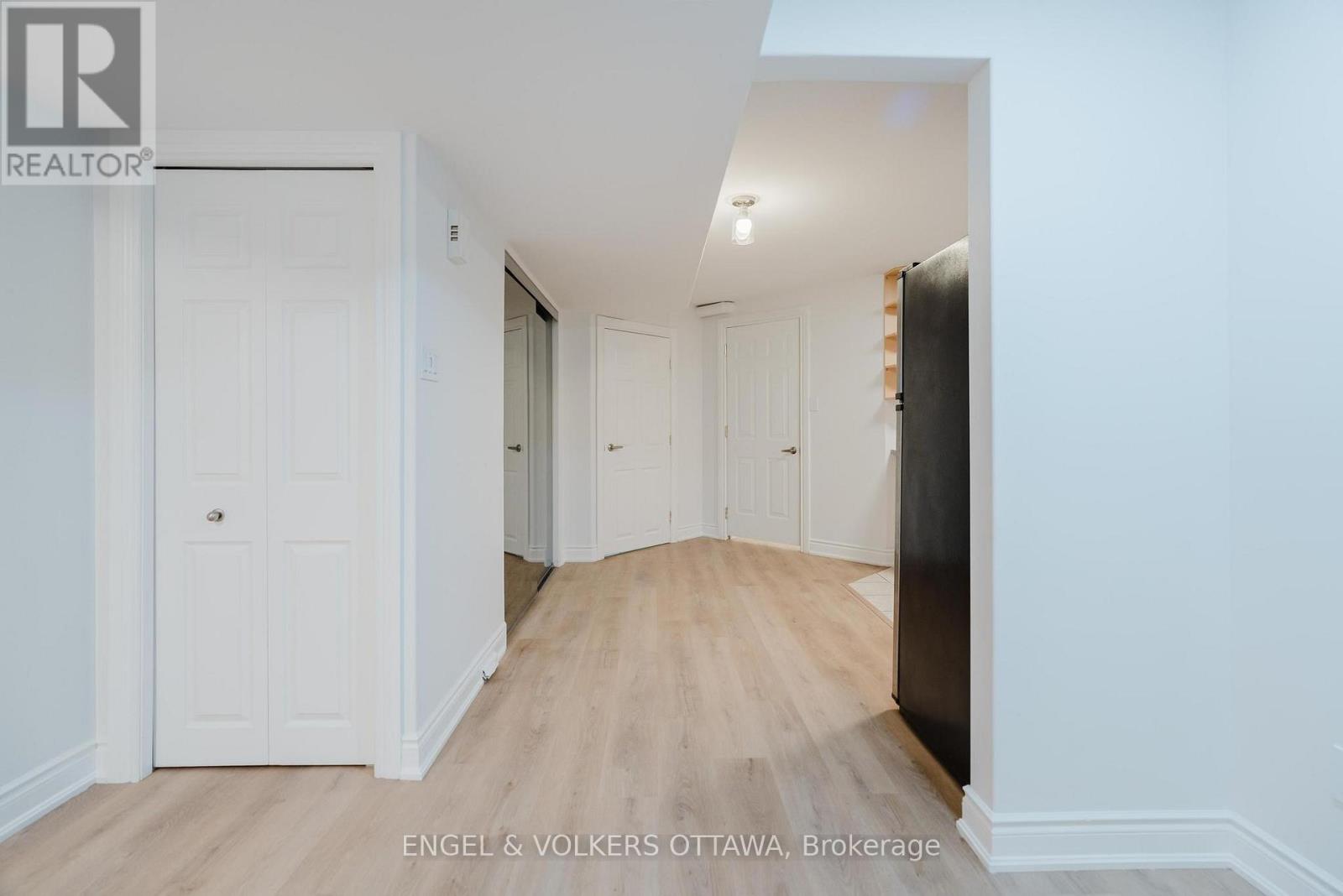 B - 1649 Rosebella Avenue, Ottawa, Ontario  K1T 1E9 - Photo 23 - X13183224