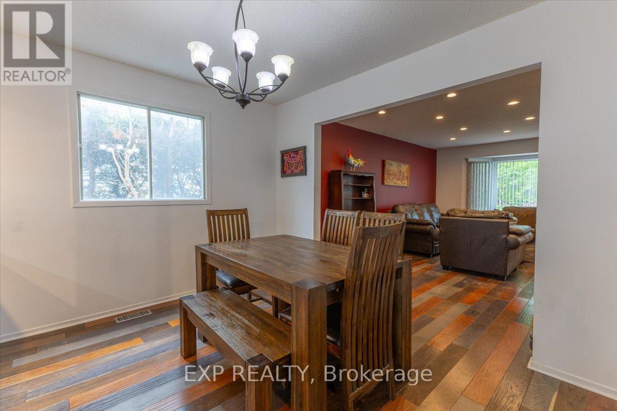 6383 Larmond Avenue, Ottawa, Ontario  K1C 2J9 - Photo 18 - X13183626