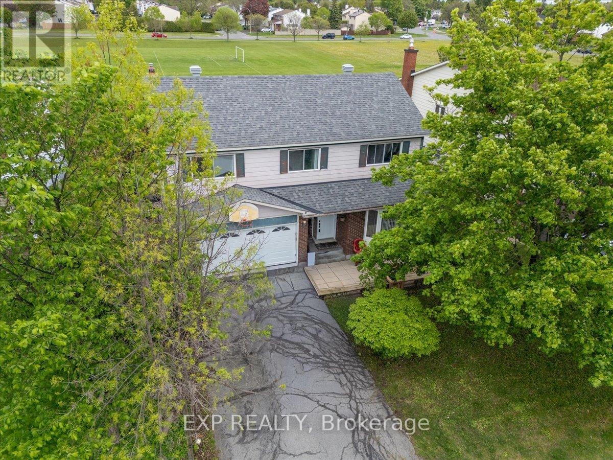 6383 Larmond Avenue, Ottawa, Ontario  K1C 2J9 - Photo 2 - X13183626