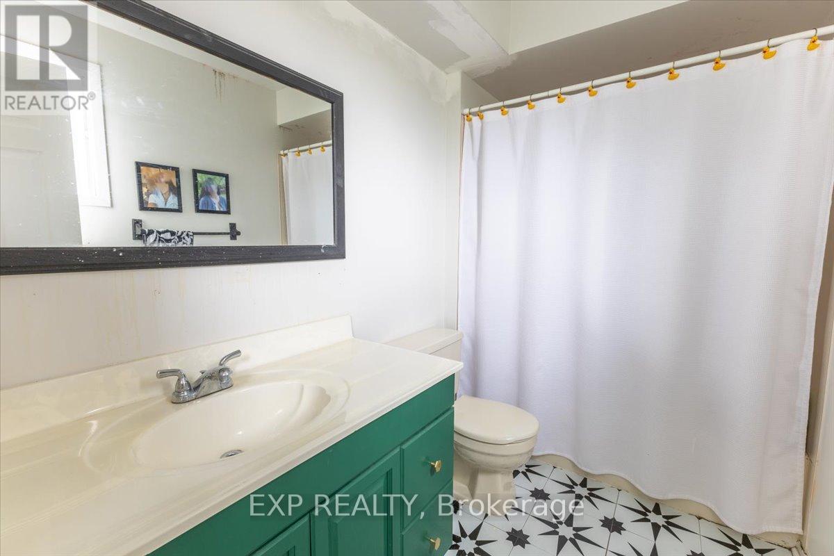 6383 Larmond Avenue, Ottawa, Ontario  K1C 2J9 - Photo 21 - X13183626