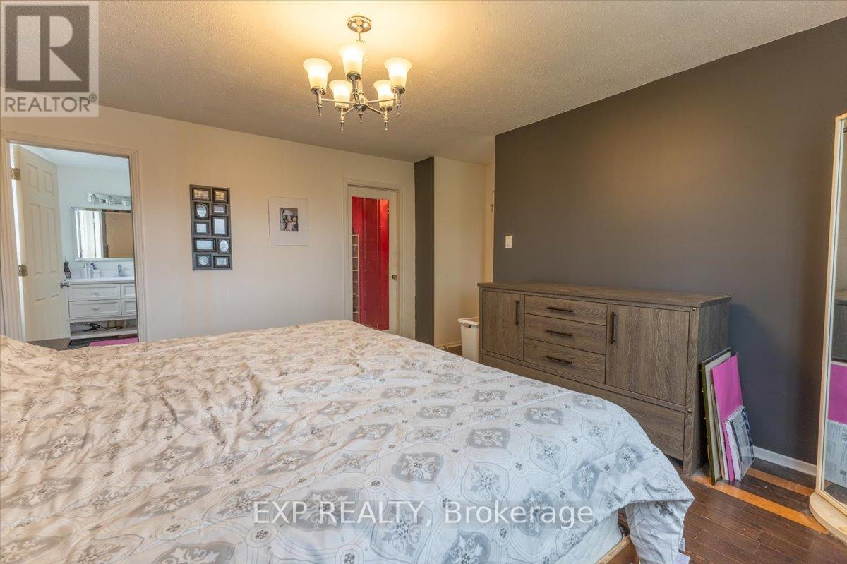6383 Larmond Avenue, Ottawa, Ontario  K1C 2J9 - Photo 31 - X13183626