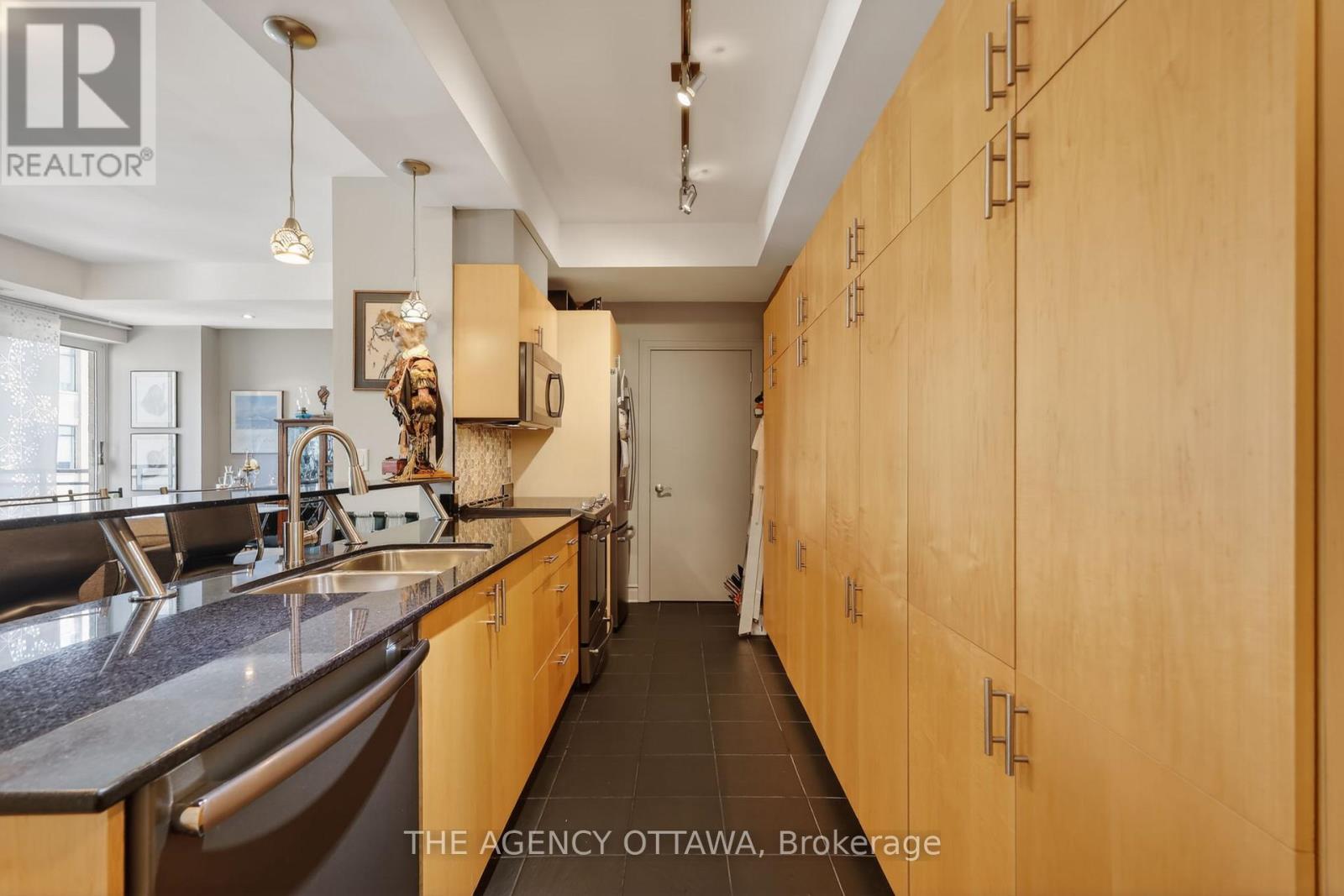 905 - 85 Bronson Avenue, Ottawa, Ontario  K1R 6G7 - Photo 6 - X13183734