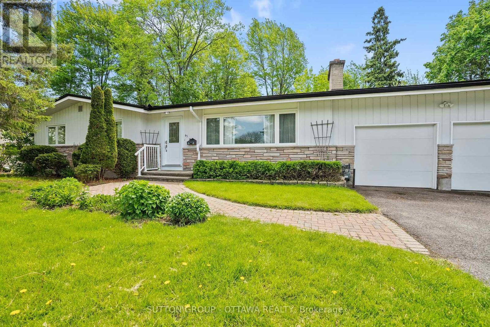 45 Larkspur Drive, Ottawa, Ontario  K2H 6K8 - Photo 2 - X13185518