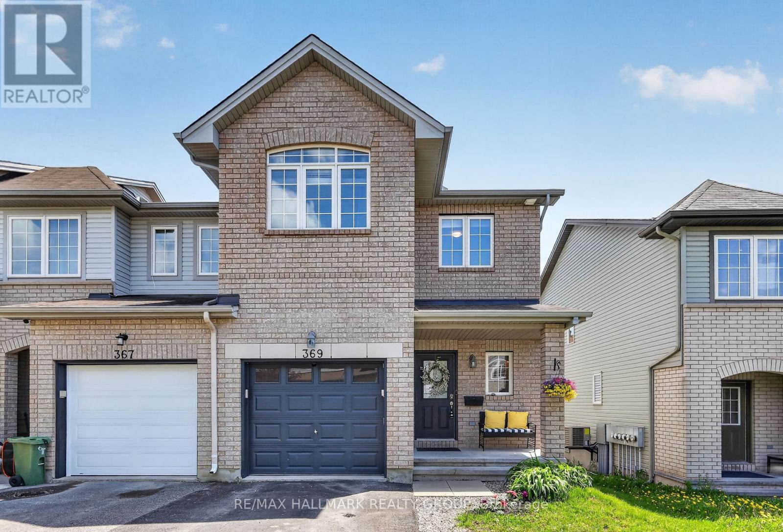 369 ROLLING MEADOW CRESCENT, Ottawa, Ontario