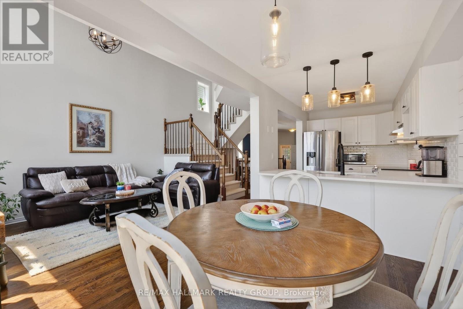 369 Rolling Meadow Crescent, Ottawa, Ontario  K1W 0A9 - Photo 16 - X13187578